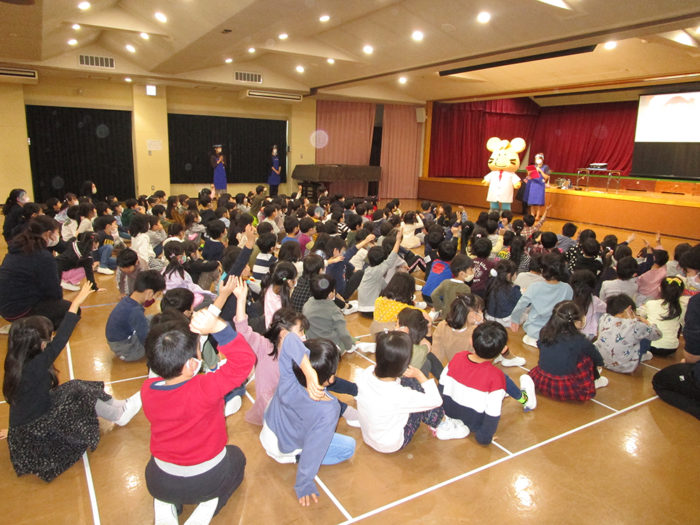 「未来プロジェクト～幼稚園キャラバン～」活動報告_12/8 札幌幼稚園