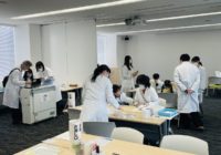 1/13 職業体験イベント「親と子の調剤体験会」を開催いたしました