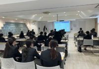 2/21札幌医療秘書福祉専門学校「調剤薬局合同企業説明会」に参加いたしました