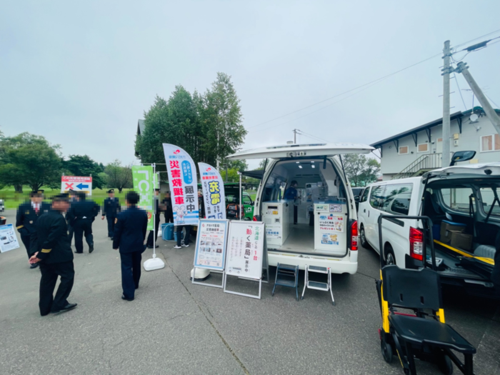 8/22 北海道消防大会にて“ナカジマ薬局 災害救援車”を展示いたしました
